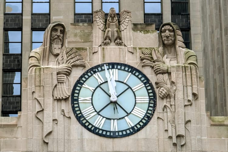 Clock at the Board of Trade building